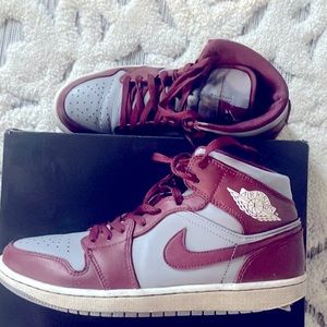 Jordan 1 mid cherrywood
